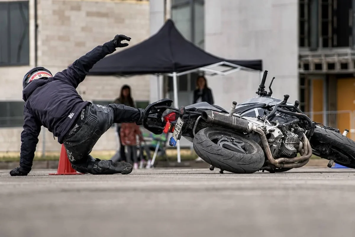 Common Motorcycle Riding Errors Leading to Insurance Claims in Ontario