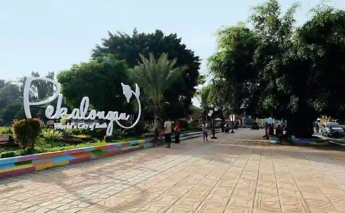 Travel Semarang Pekalongan