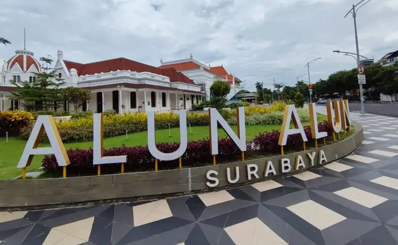 Travel Denpasar Surabaya