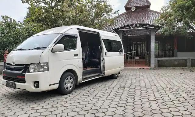 Travel Jakarta Cikampek