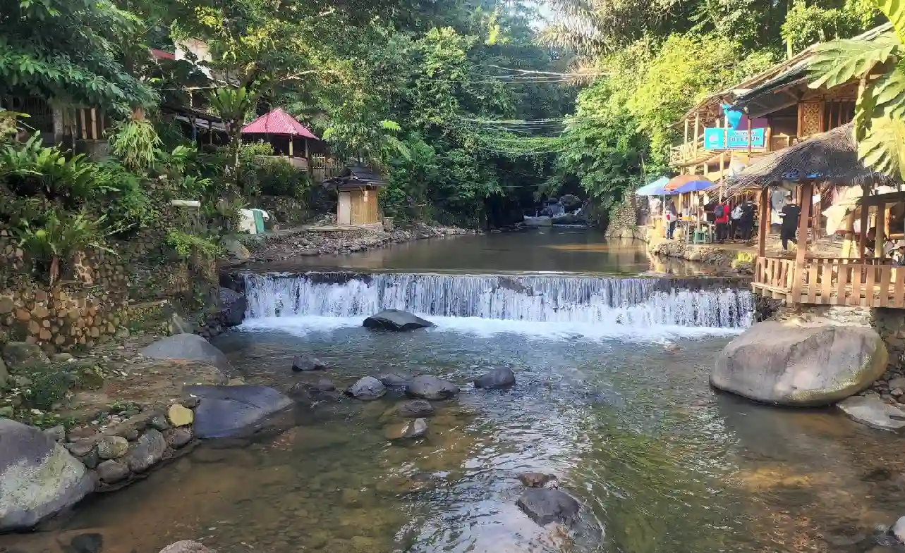 Curug Leuwi Asih